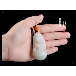 出水芙蓉和田玉掛件