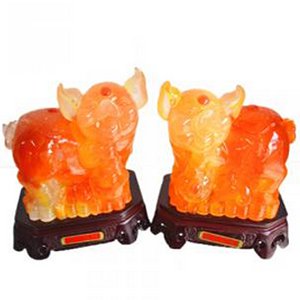 小對豬（一對） 工藝品玉質(zhì)小對豬 會議慶典紀(jì)念禮物品 高檔商務(wù)禮品擺件